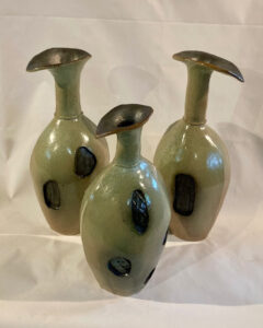 "Vazen trion"- steengoed keramiek - 32 cm hoog - Anke de Jong