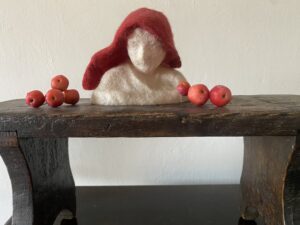 "Roodkapje"- merinowol - 11x11 cm - Elsie Le Coq